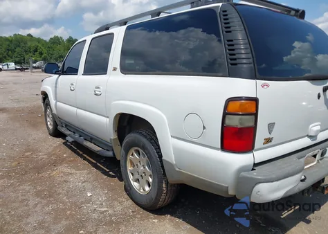 2004 Chevrolet Suburban 1500 Z71 z USA, uszkodzony, nr VIN 3GNFK16Z94G244030